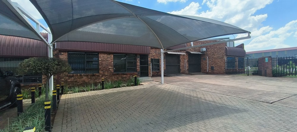 Commercial Building to rent in Duncanville - 1VT1726859