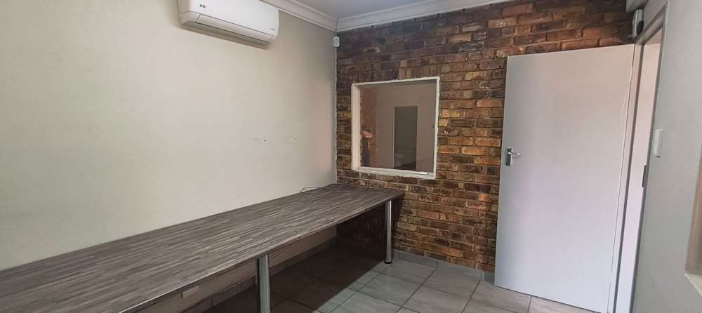 Commercial Building to rent in Duncanville - 1VT1726908