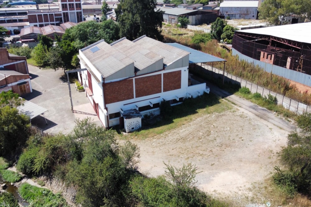 Commercial industrial property for sale in Belmont, Zimbabwe - 3ZB1726919