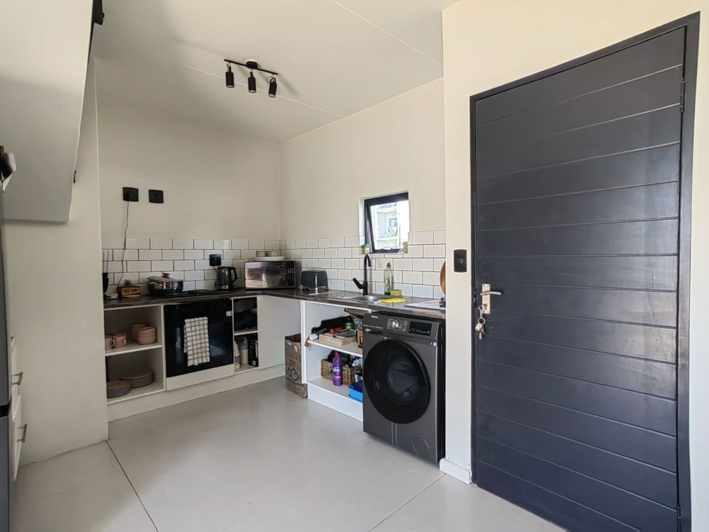 Townhouse for sale in The Conifers, Eersterivier - 1KV1727023