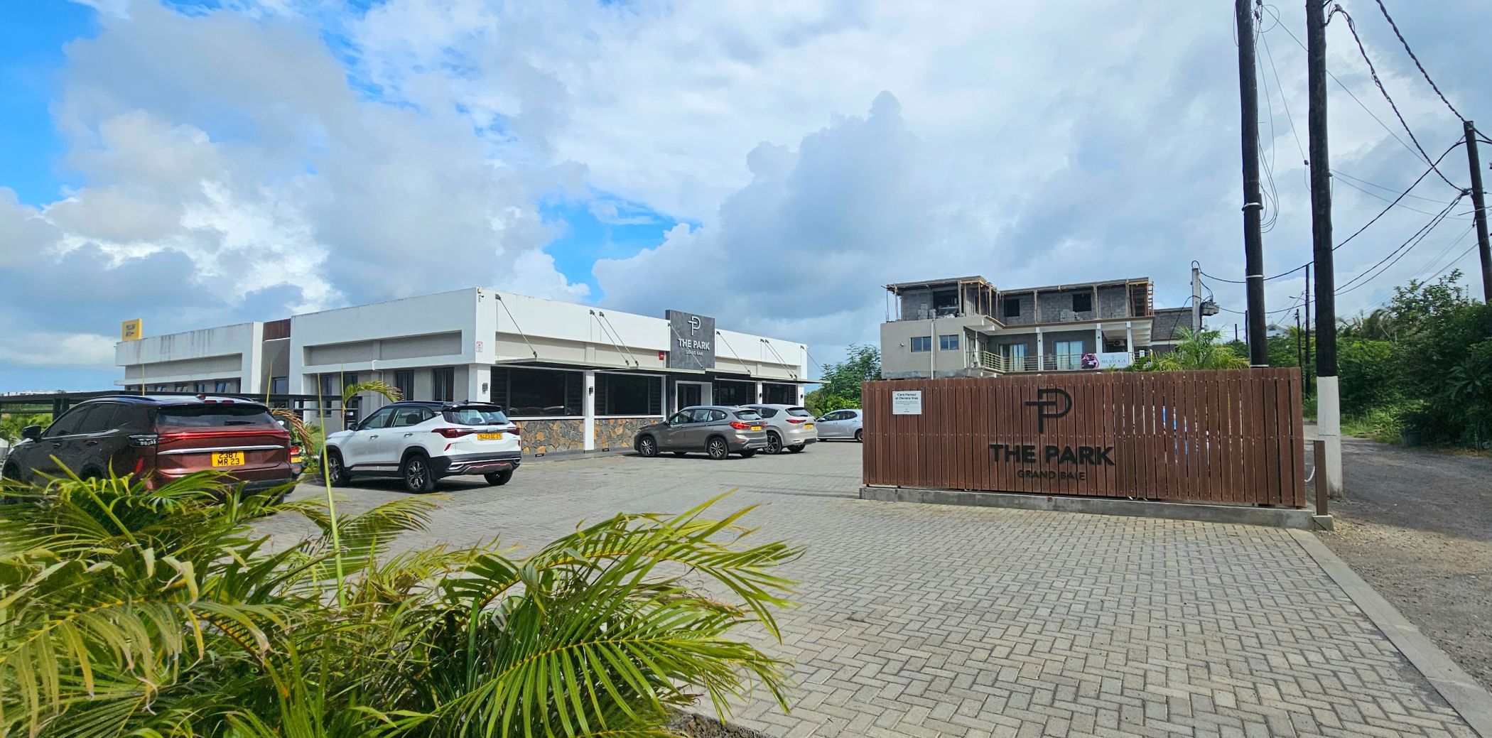Commercial office to rent in Grand Baie, Grand Bay, Mauritius - MPR1726963