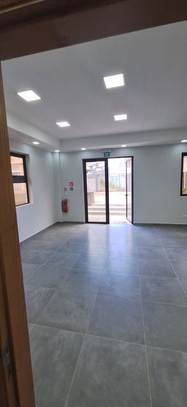 Commercial office to rent in Grand Baie, Grand Bay, Mauritius - MPR1726963