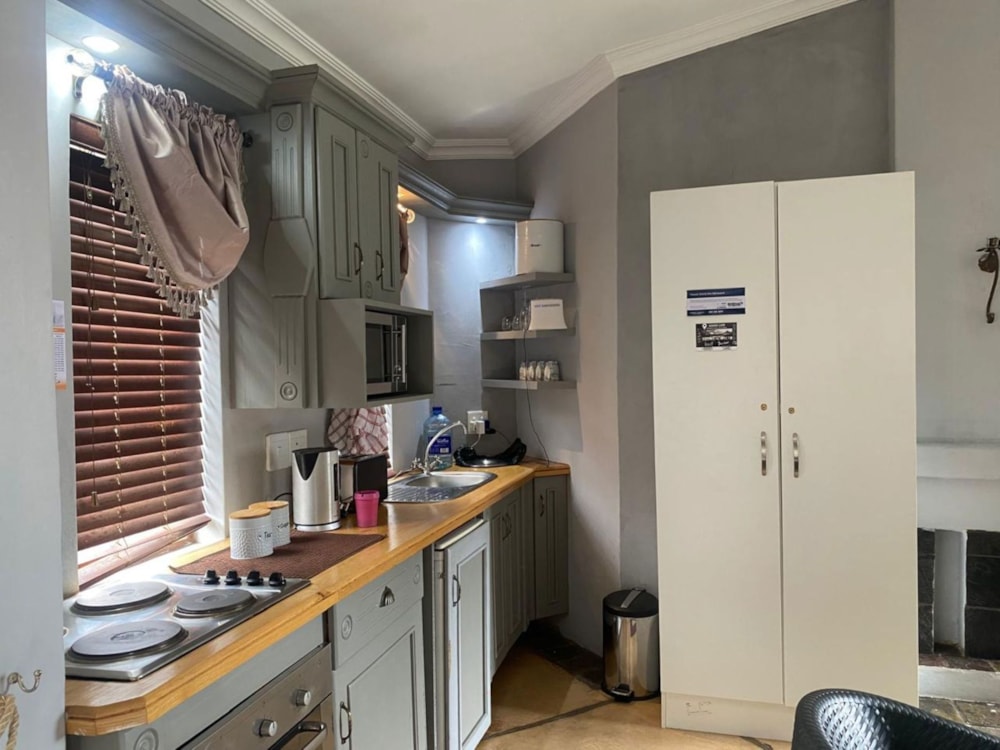 Apartment for sale in Dullstroom - 1DS1727001