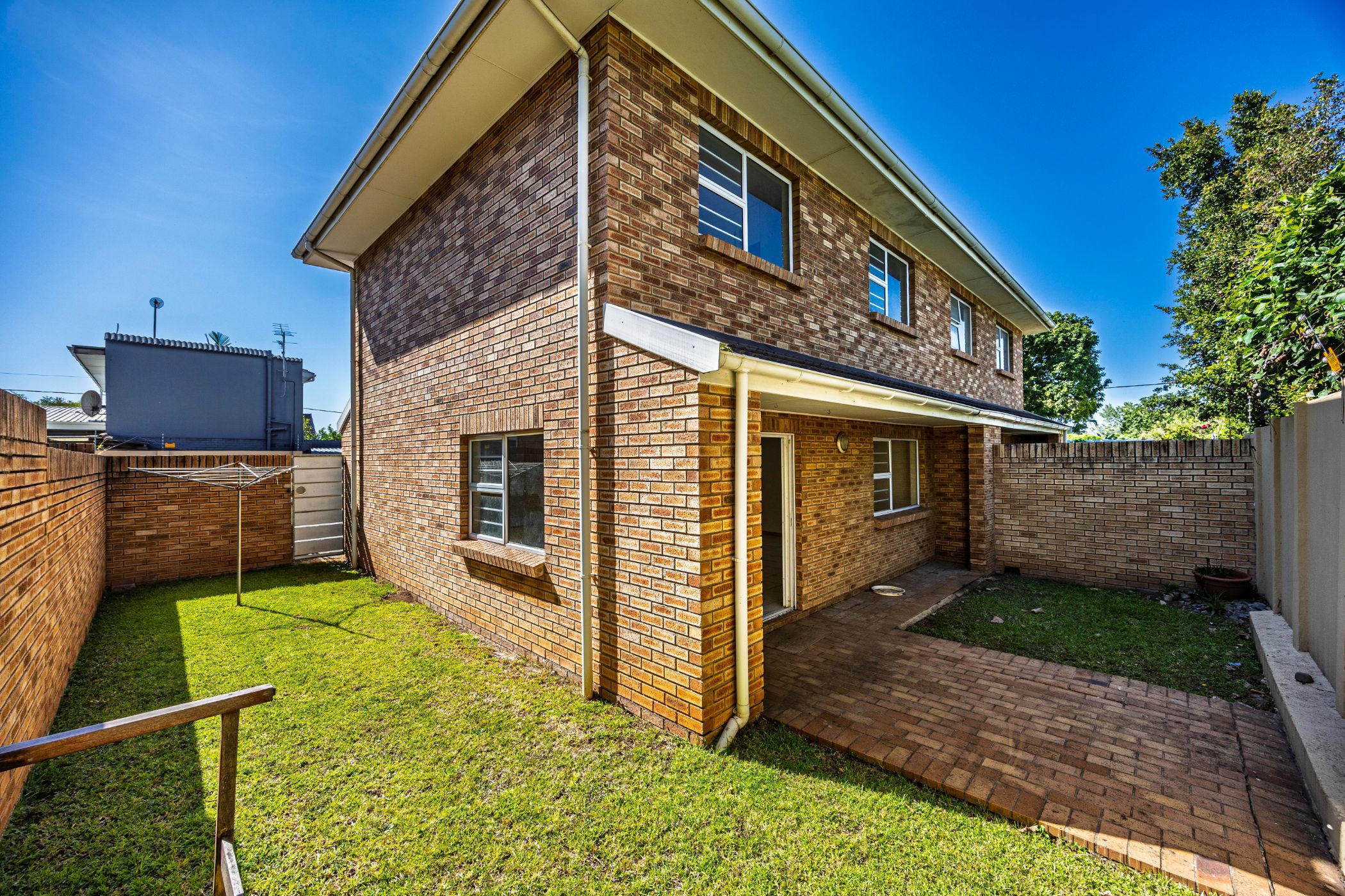 Townhouse for sale in Nahoon - 1EZ1727346