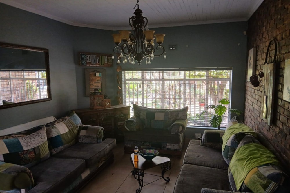 House for sale in Die Heuwel - 1WD1727012 House for sale in Die Heuwel - 1WD1727012