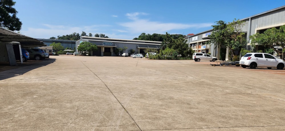 Commercial industrial property for sale in Riverhorse - 1ND1727021