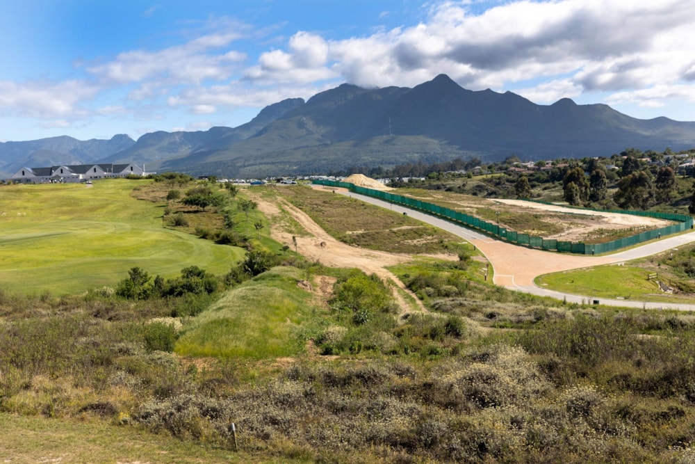 Residential vacant land for sale in Kingswood Golf Estate - GEO1727357