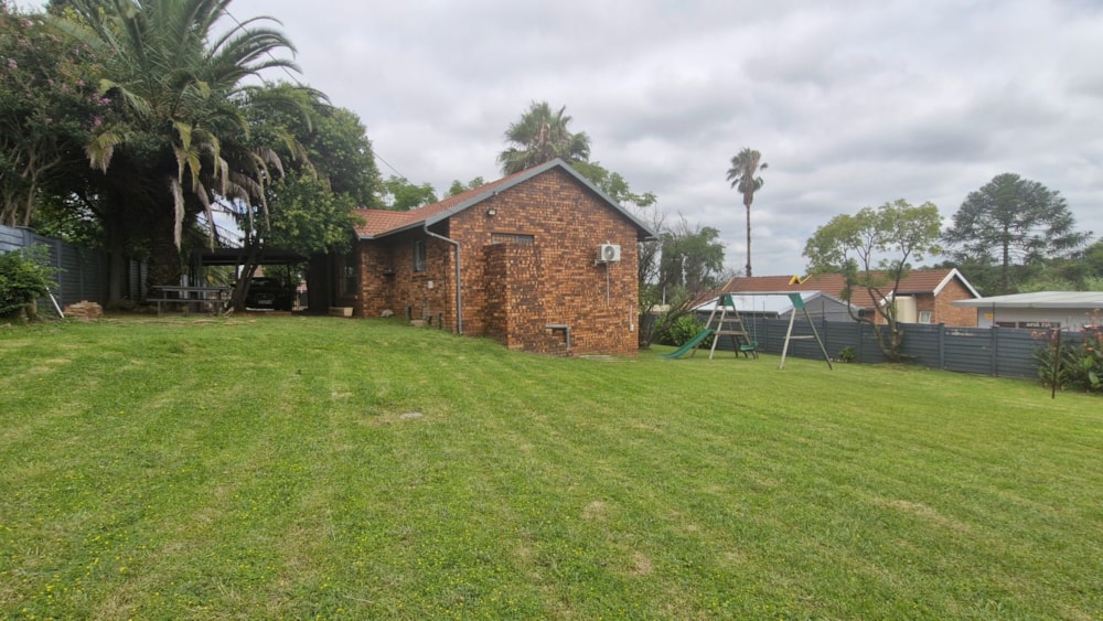 House for sale in The Reeds - CN1727040