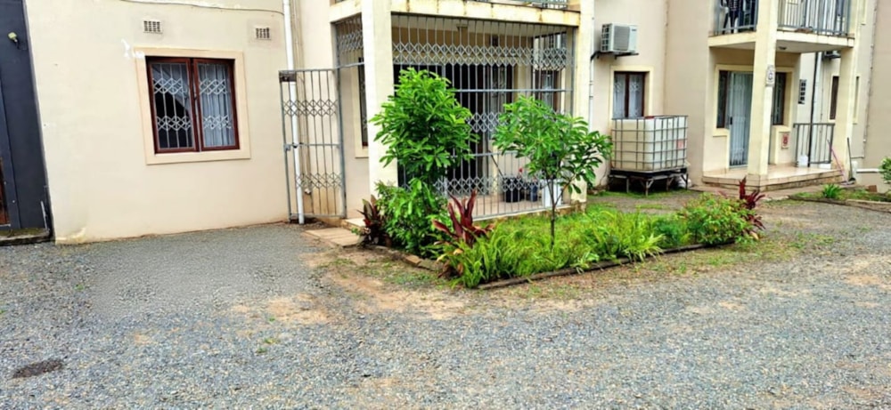 Apartment for sale in Tongaat Central - 1BD1727054