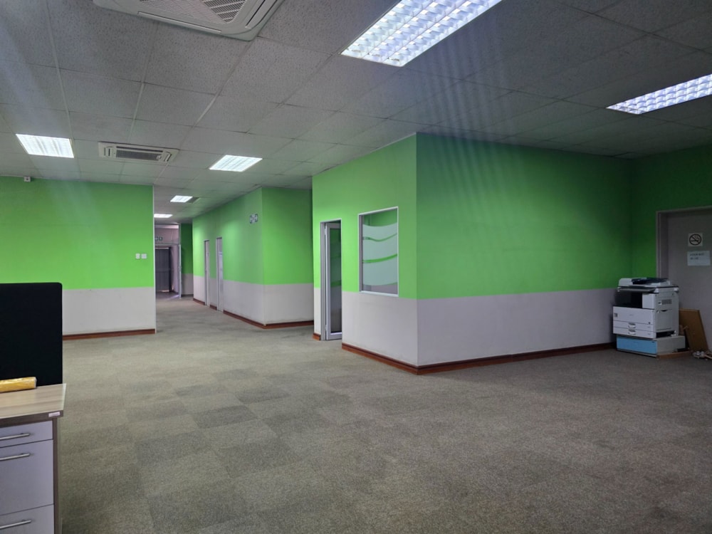 Commercial industrial property to rent in Gaborone West, Botswana - 3BO1727062 Commercial industrial property to rent in Gaborone West, Botswana - 3BO1727062