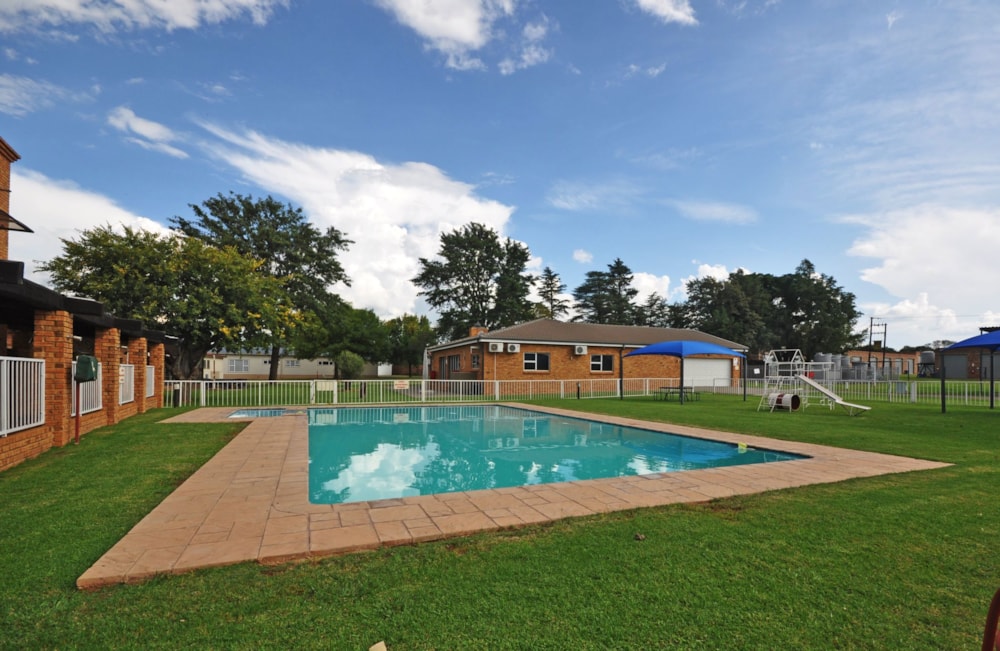 Security estate home for sale in Lochvaal - 1VT1727360