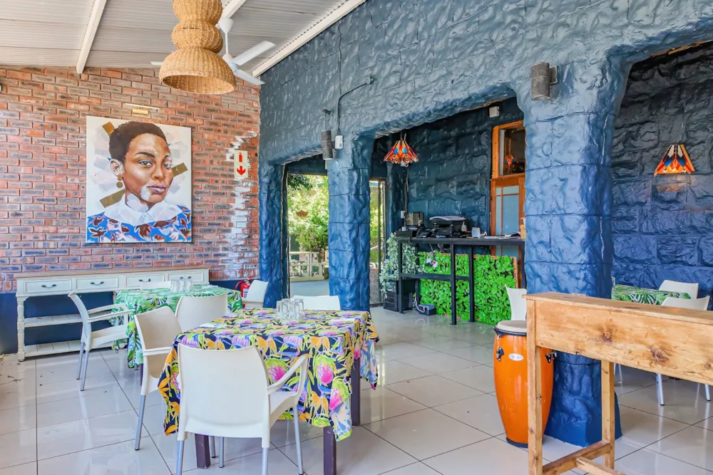 Commercial restaurant for sale in Oudtshoorn North - 1OU1727148 Commercial restaurant for sale in Oudtshoorn North - 1OU1727148
