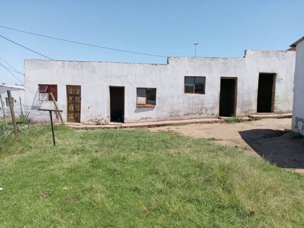 Commercial flats for sale in Mthatha - 1MH1727120
