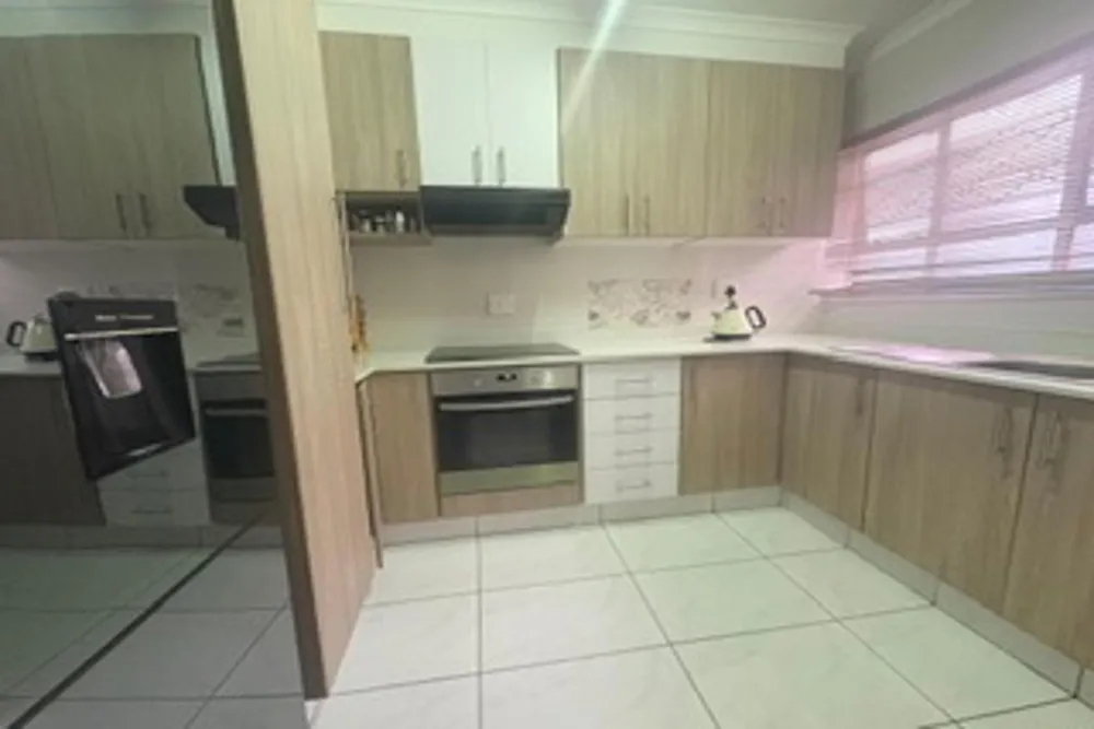 Apartment sold in Pinetown - 1WP1727135