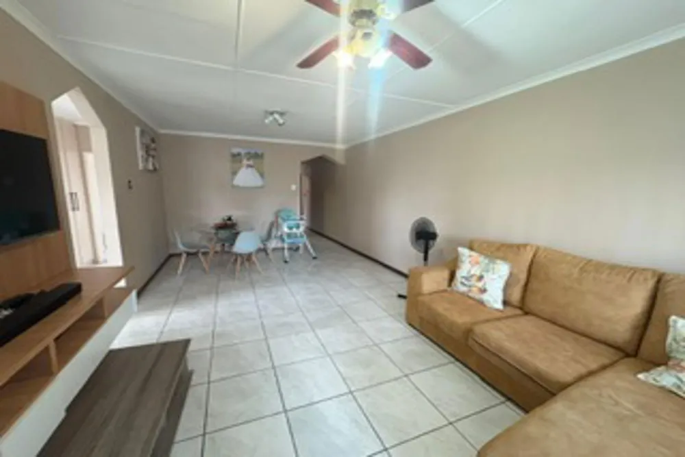 Apartment sold in Pinetown - 1WP1727135