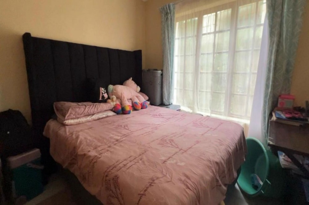 Townhouse to rent in Riverside Park - 1NS1727138