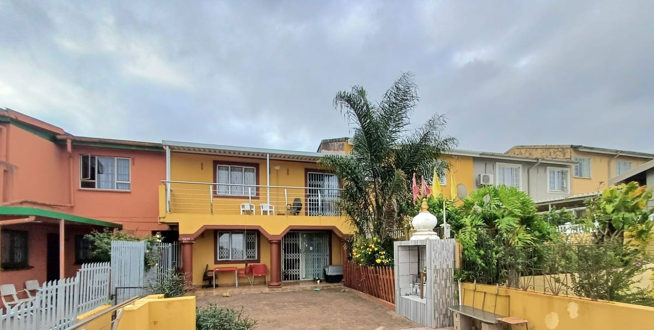 House for sale in Phoenix, KwaZulu-Natal - 1DA1727147