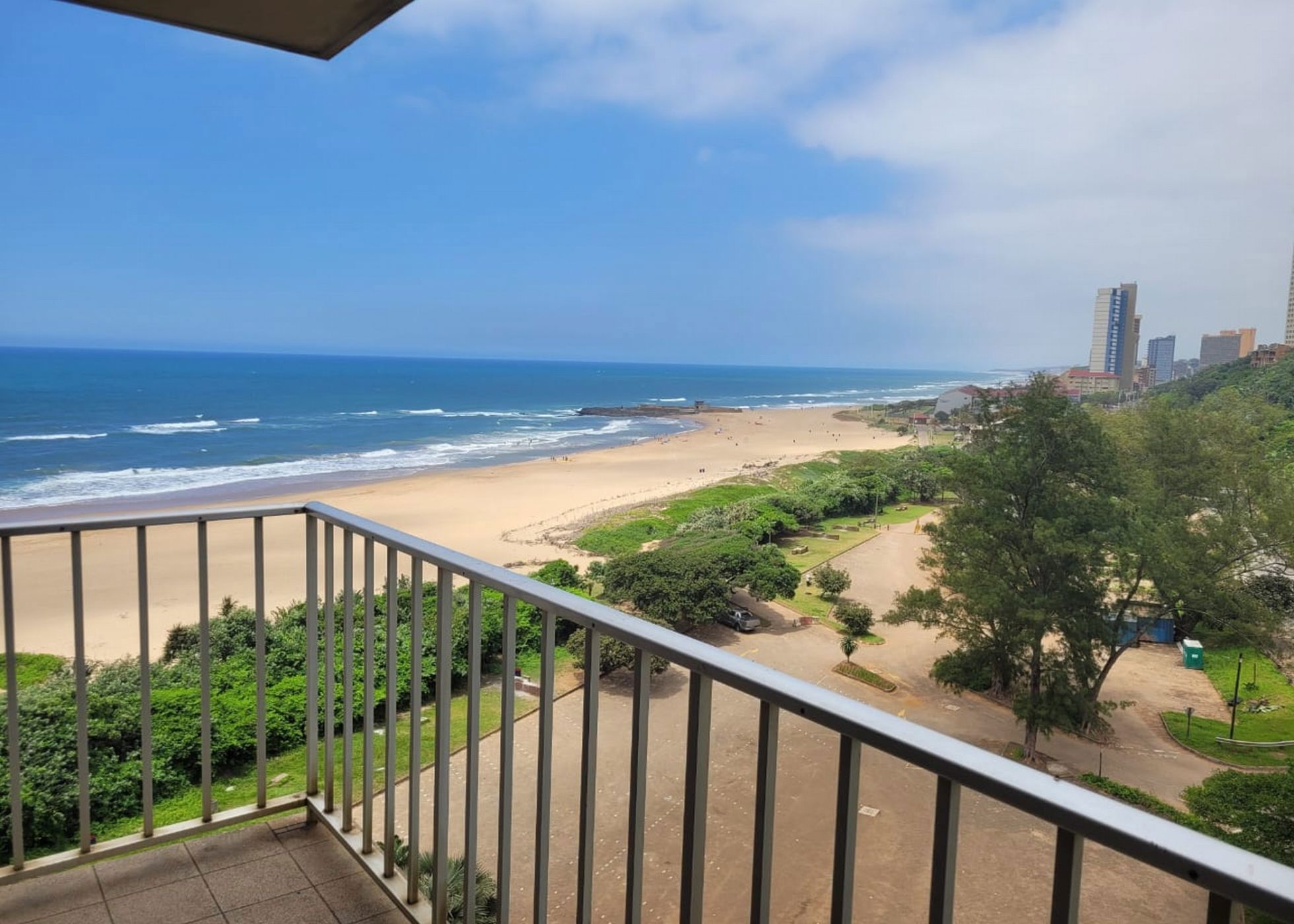 Apartment for sale in Amanzimtoti - 1WB1727645