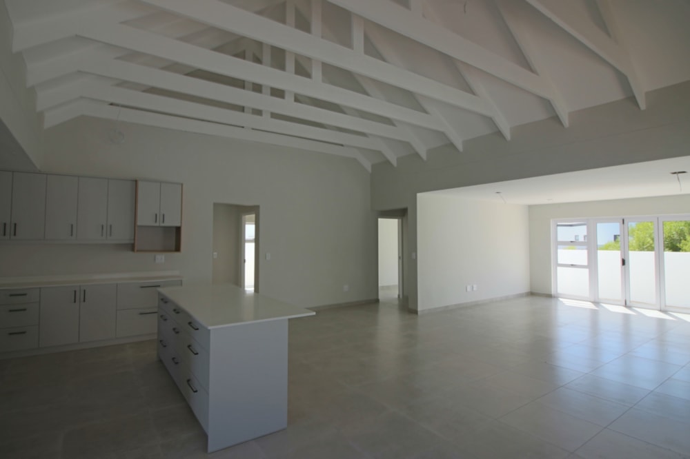 Golf estate house for sale in Shelley Point - LA1727308