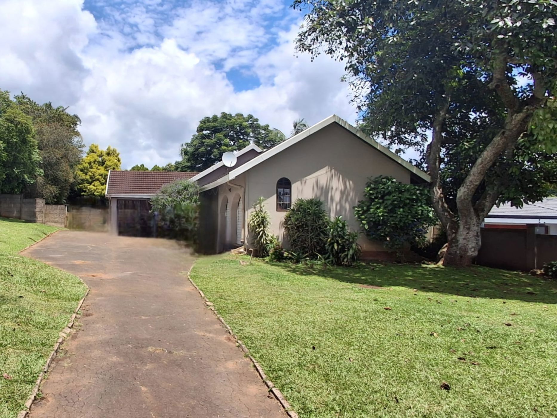 House for sale in Hillcrest, Upper Highway - 1KF1741130