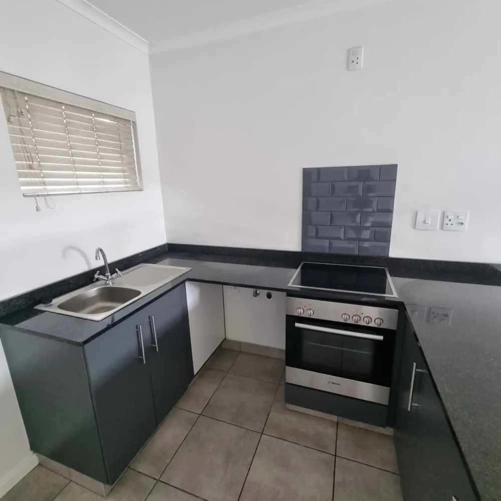 Apartment to rent in Waterfall, Upper Highway - 1KF1753176 Apartment to rent in Waterfall, Upper Highway - 1KF1753176