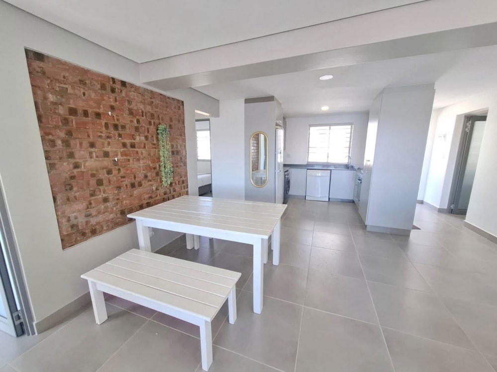 Apartment to rent in Island View, Hartenbos - 1MB1727389