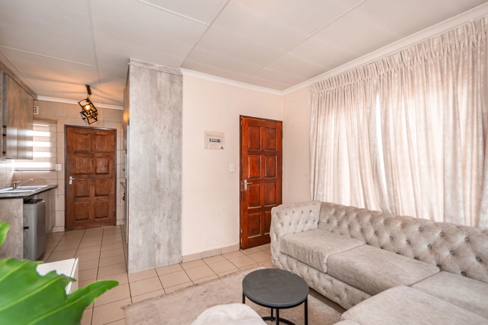 House for sale in Clayville - KTP1727445