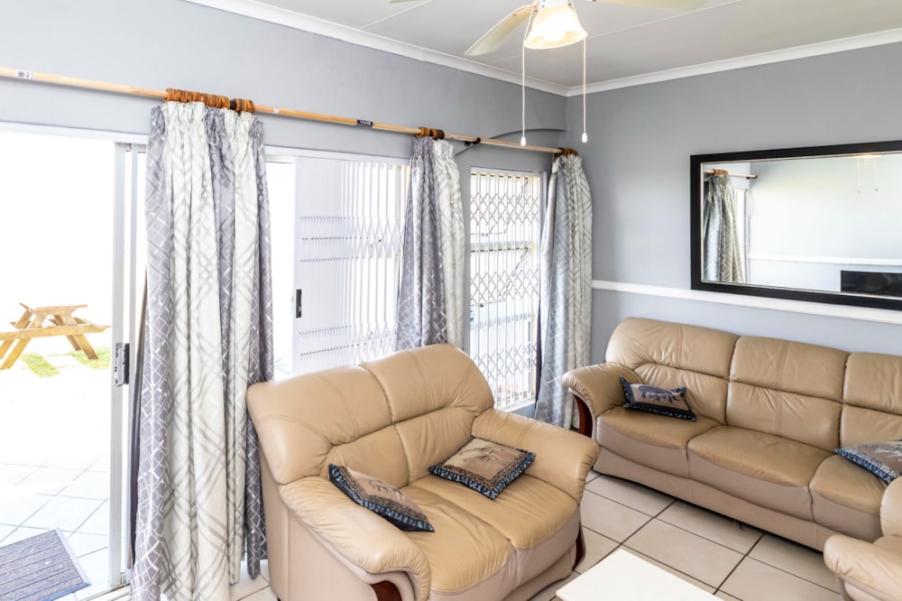 House for sale in Kei Mouth - 1EZ1727495