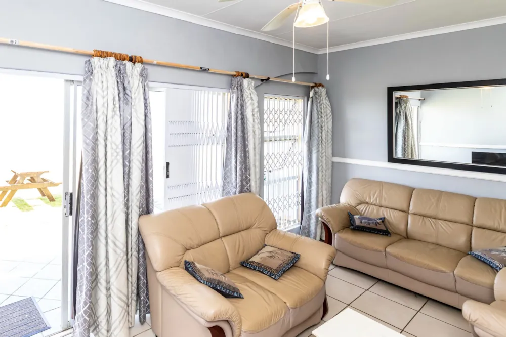 House for sale in Kei Mouth - 1EZ1727495 House for sale in Kei Mouth - 1EZ1727495