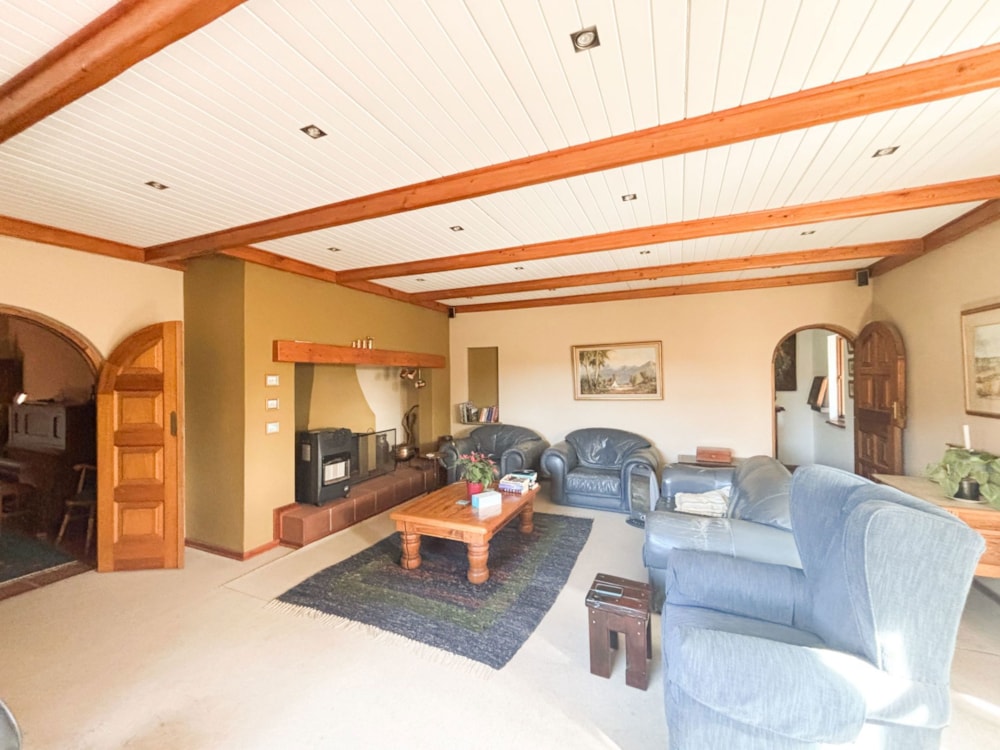 House for sale in Harrismith - 1BTH1727554