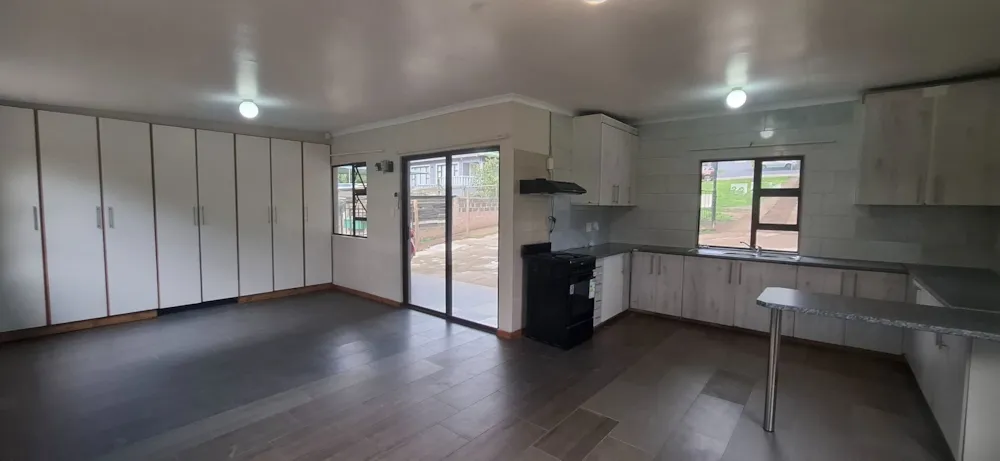 Garden cottage to rent in Crestholme - 1KF1727570 Garden cottage to rent in Crestholme - 1KF1727570