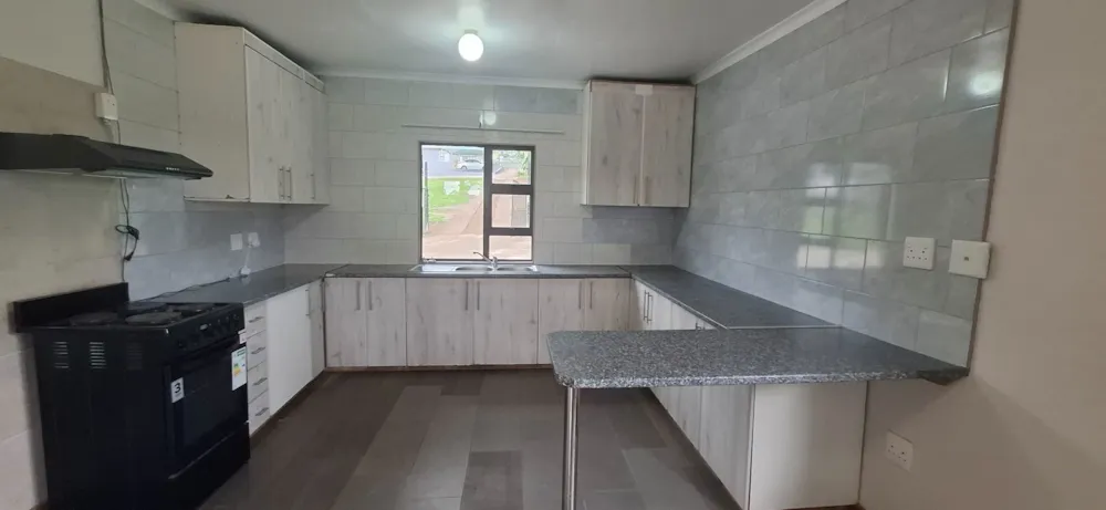 Garden cottage to rent in Crestholme - 1KF1727570 Garden cottage to rent in Crestholme - 1KF1727570