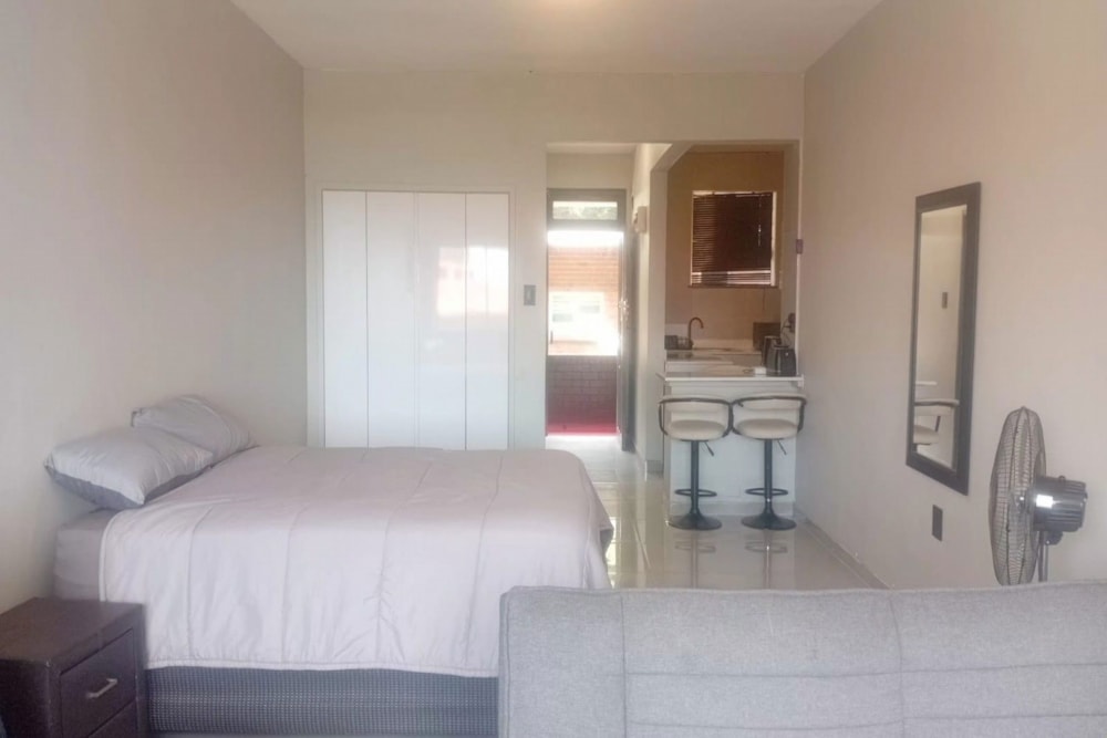 Studio apartment to rent in Amanzimtoti - 1WB1727613