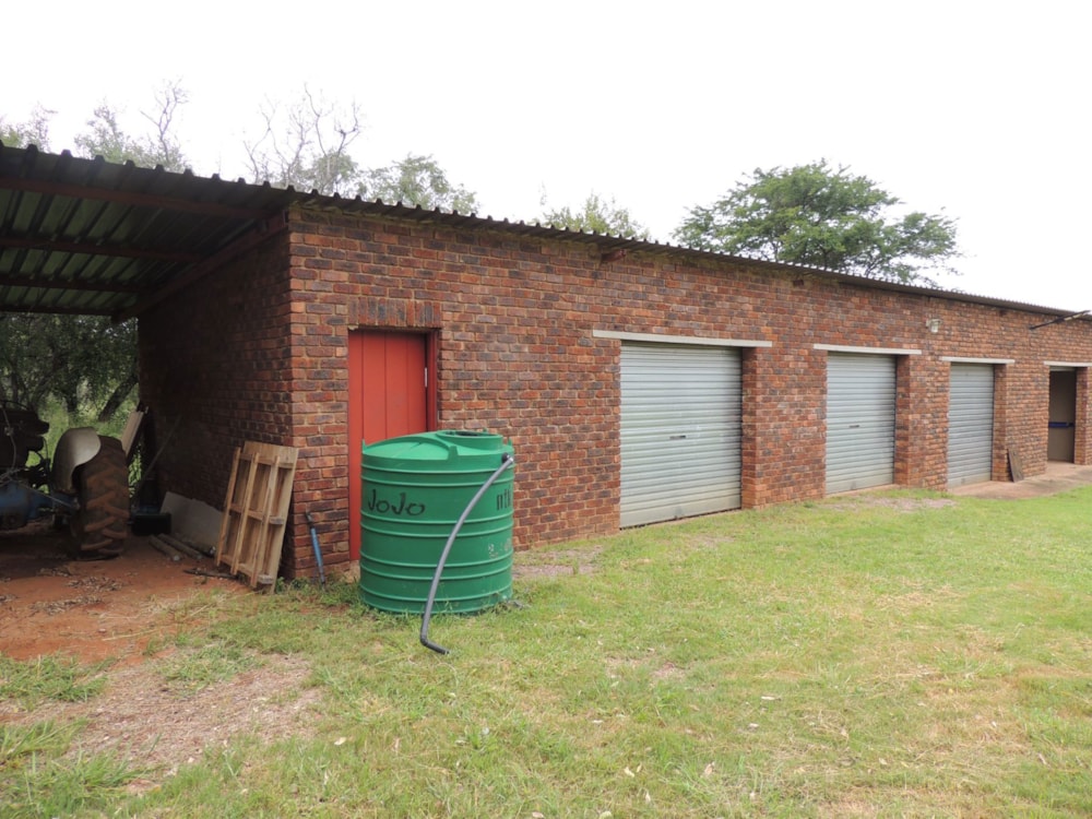 Smallholding for sale in Modimolle Rural - 1MDM1727874
