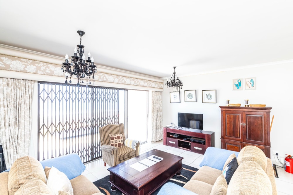Apartment for sale in Kei Mouth - 1EZ1727672