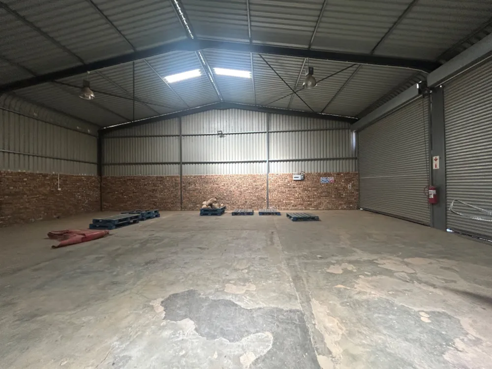 Commercial industrial property let in Kimdustria - 1KJ1727679 Commercial industrial property let in Kimdustria - 1KJ1727679