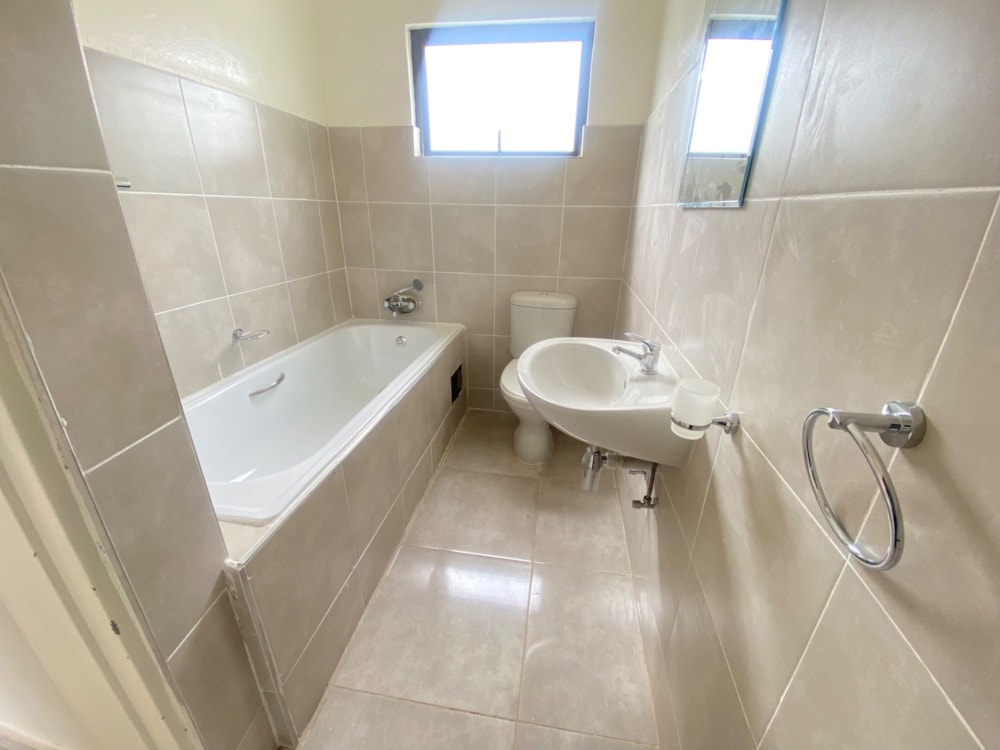 Apartment to rent in Tlokweng, Botswana - 3BO1727712 Apartment to rent in Tlokweng, Botswana - 3BO1727712