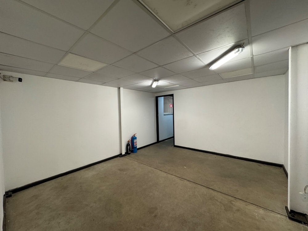 Commercial industrial property to rent in Pomona , Zimbabwe - 3ZB1727733 Commercial industrial property to rent in Pomona , Zimbabwe - 3ZB1727733