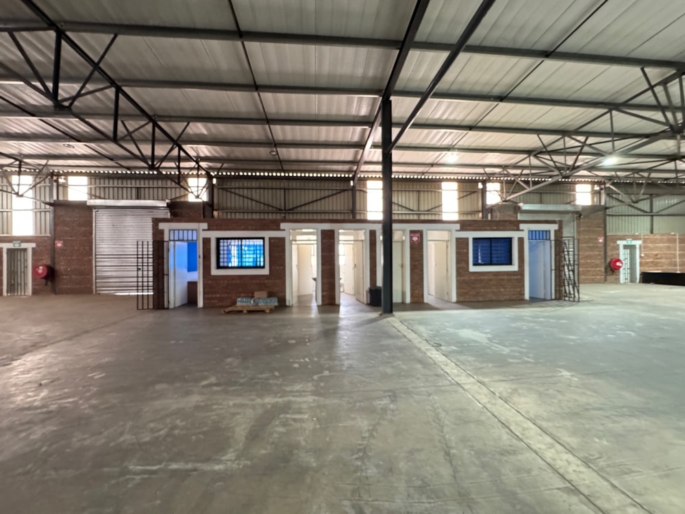 Commercial industrial property to rent in Southerton, Zimbabwe - 3ZB1727734 Commercial industrial property to rent in Southerton, Zimbabwe - 3ZB1727734