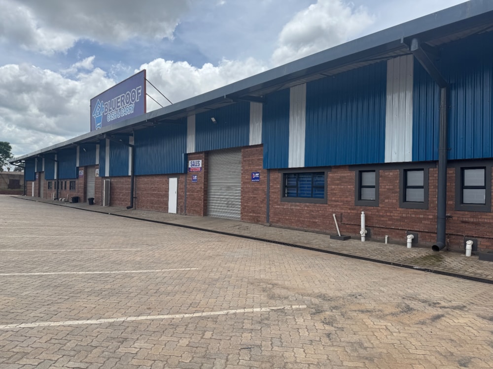 Commercial industrial property to rent in Southerton, Zimbabwe - 3ZB1727734 Commercial industrial property to rent in Southerton, Zimbabwe - 3ZB1727734