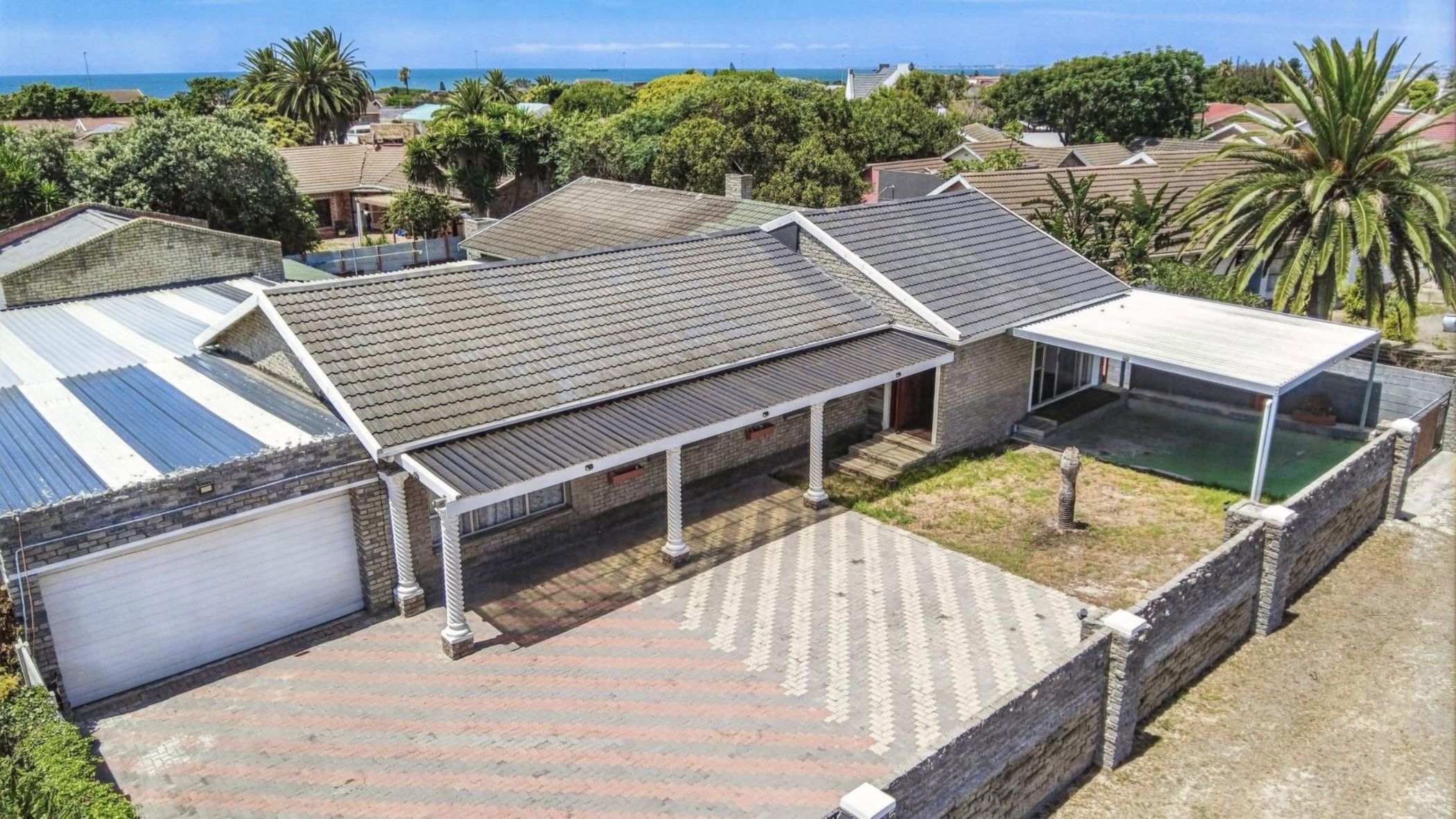 House for sale in Bluewater Bay, Port Elizabeth, Gqeberha - 1PLZ1727922