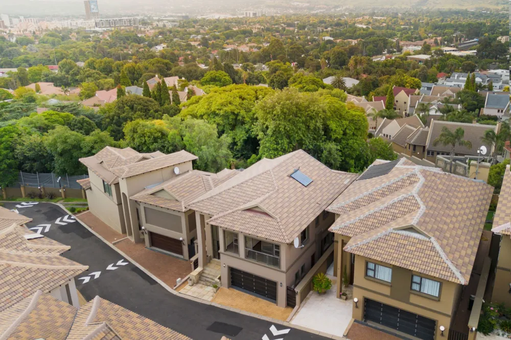 Double-storey cluster for sale in Bedfordview - BED1727832 Double-storey cluster for sale in Bedfordview - BED1727832