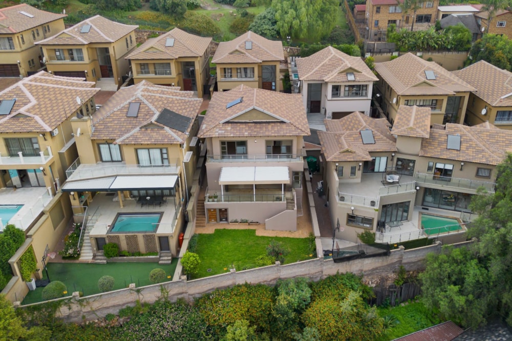 Double-storey cluster for sale in Bedfordview - BED1727832