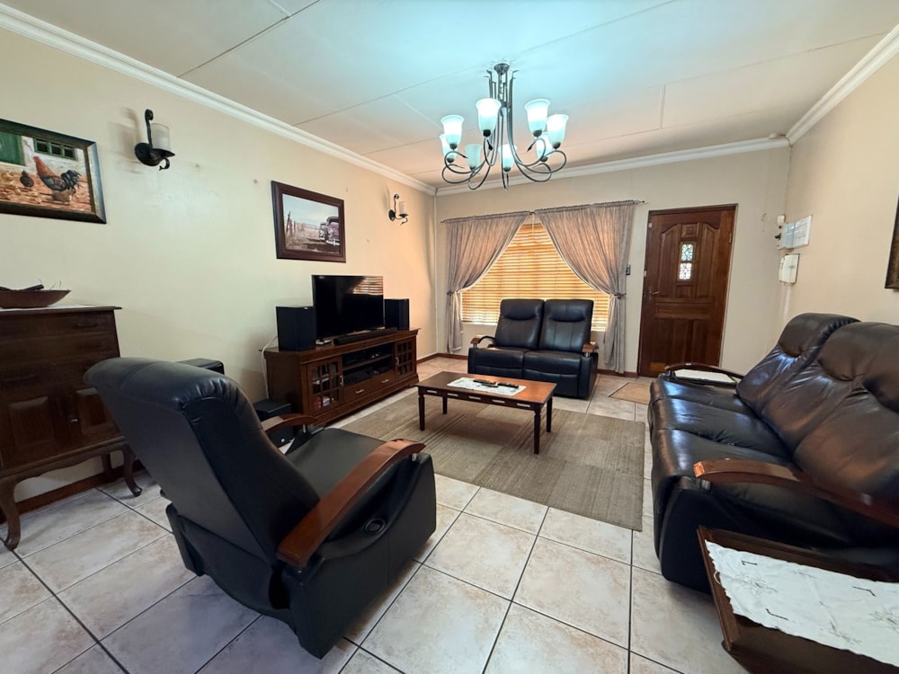 House for sale in Middelburg Central (Mpumalanga Central)  - 1MD1727846