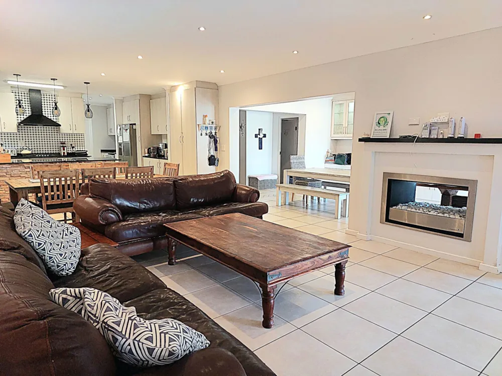 House let in Langebaan Country Estate - LBL1727856 House let in Langebaan Country Estate - LBL1727856