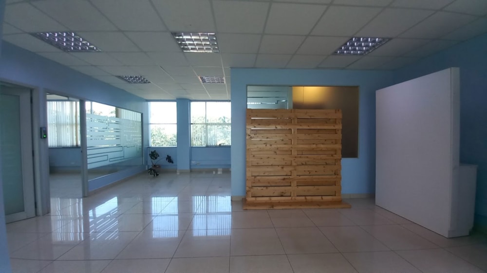 Commercial office for sale in Milimani, Kenya - 3KE1727882