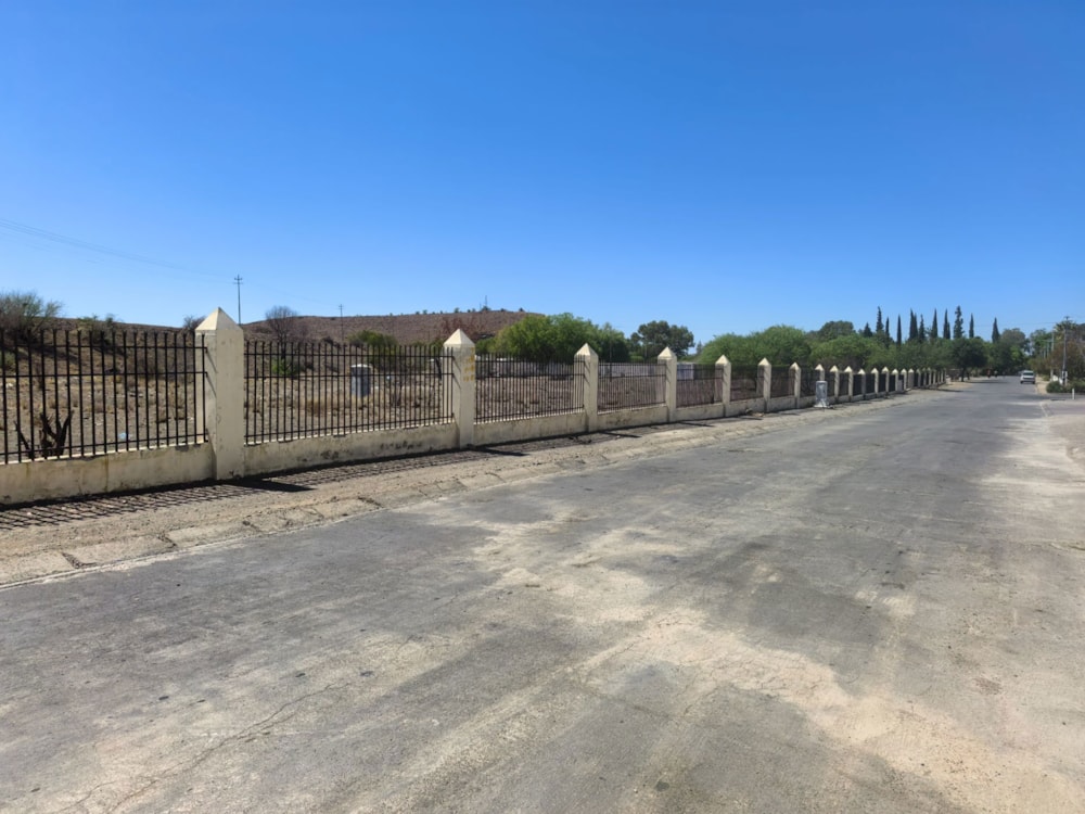 Vacant land for sale in Beaufort West - 1KK1727907