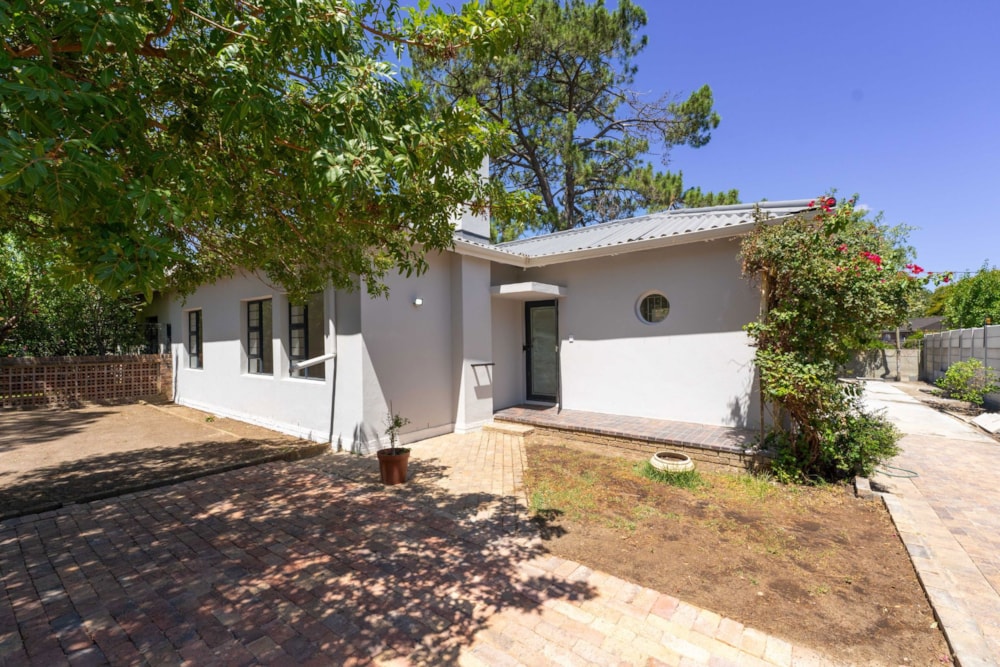 House to rent in La Colline - STL1728017