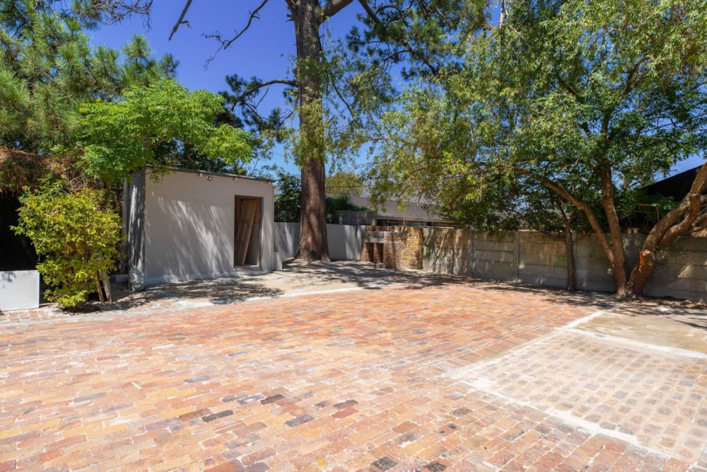 House to rent in La Colline - STL1728017