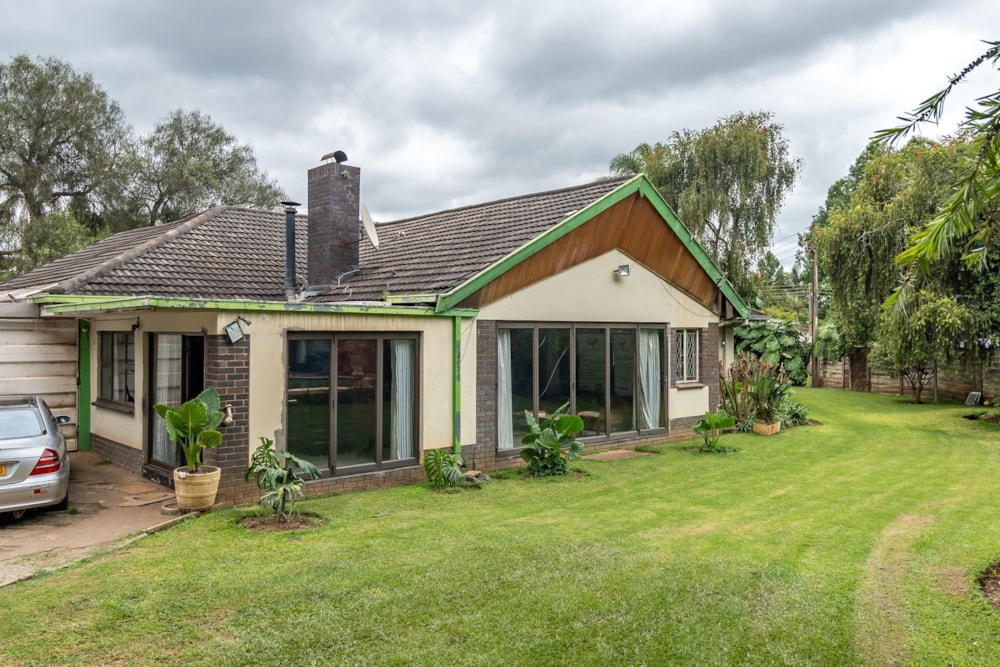 House for sale in Chisipite, Zimbabwe - 3ZB1727990 House for sale in Chisipite, Zimbabwe - 3ZB1727990